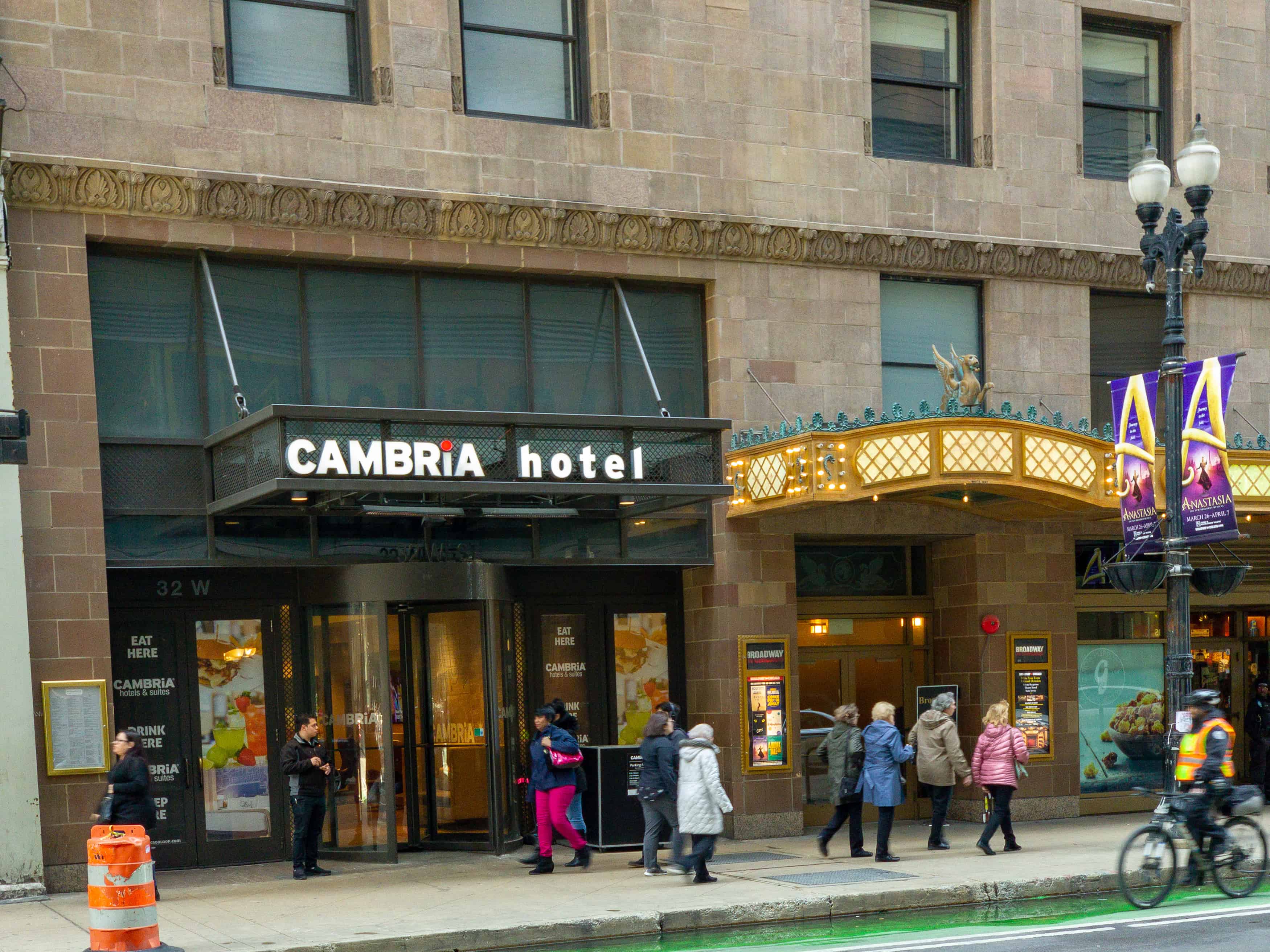 Cambria Chicago Loop – Theatre District