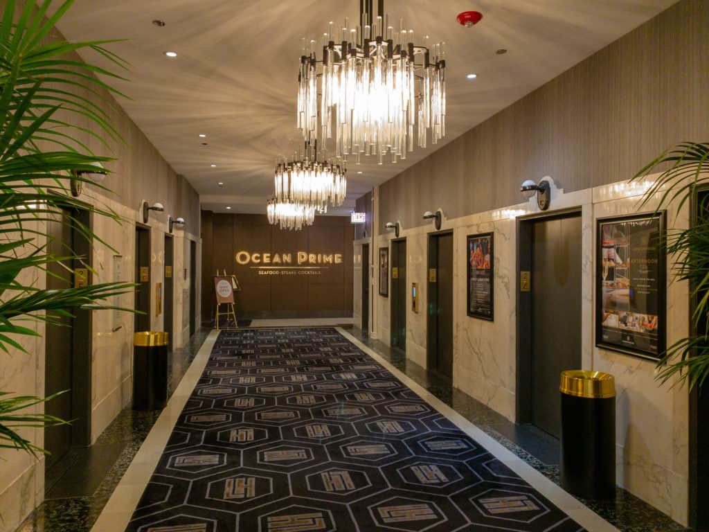 LondonHouse Chicago, Curio Collection by Hilton