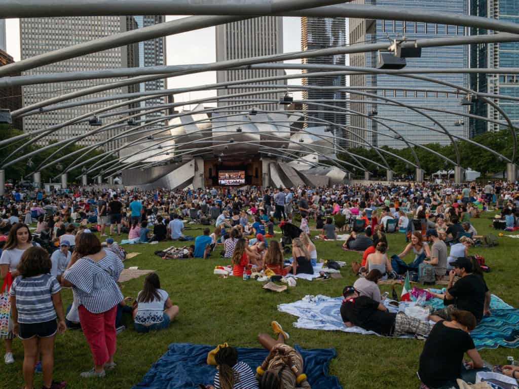 5 Free Things to Do in Chicago in August Chicago Traveler