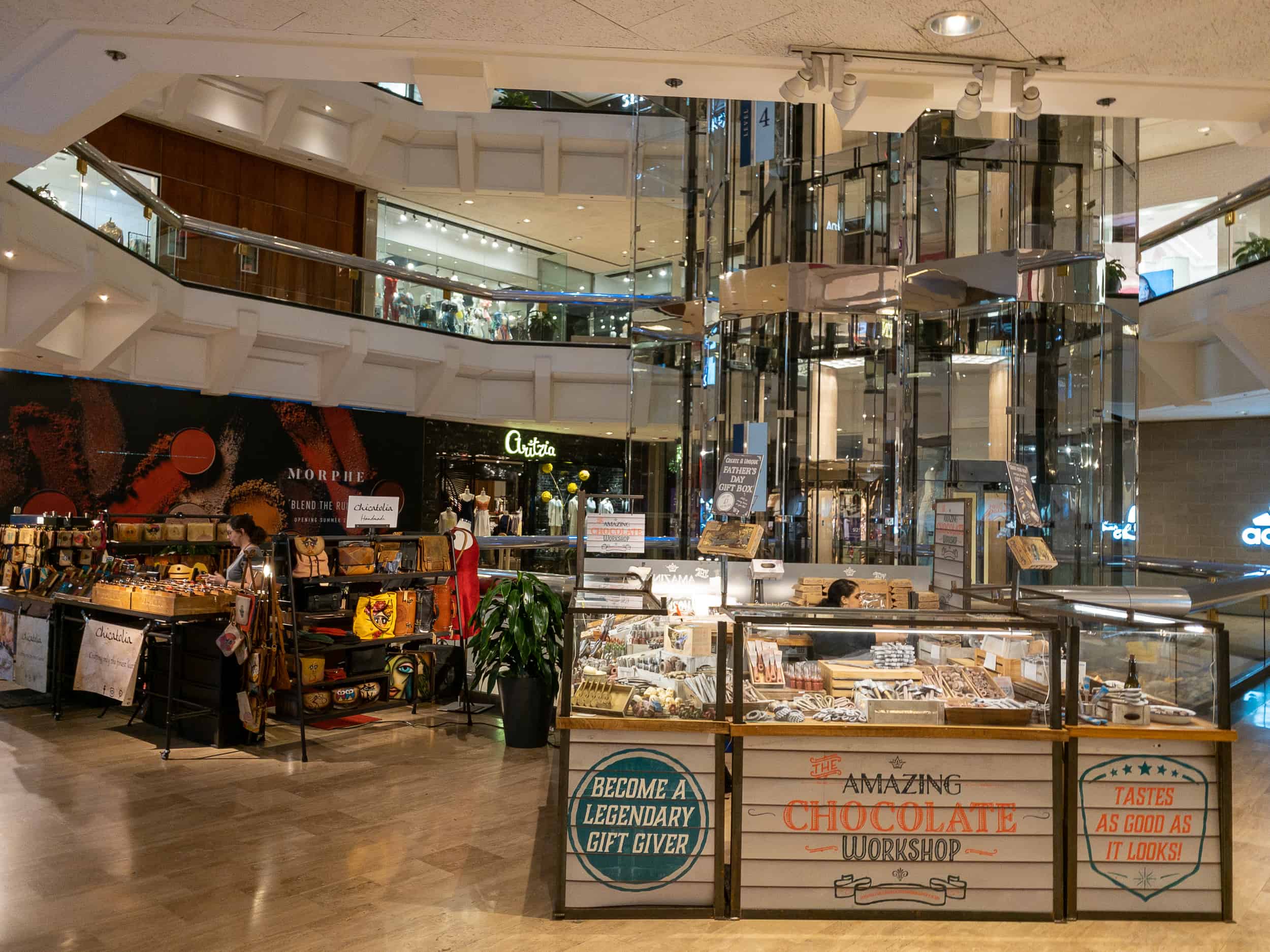 Water Tower Place – Chicago Traveler 